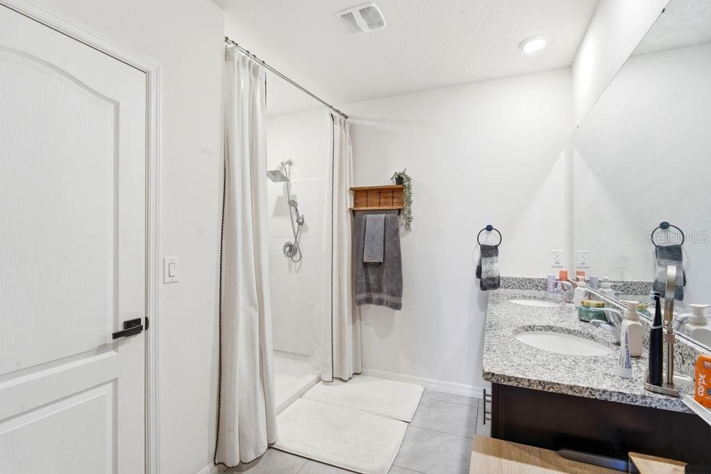 CADENCE/PARC HILL - Residential
