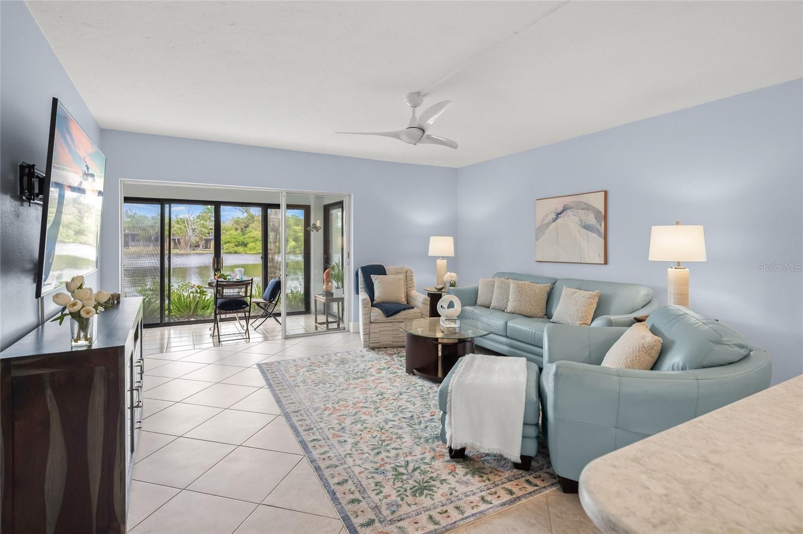 WHISPERING SANDS SEC 3 - Residential