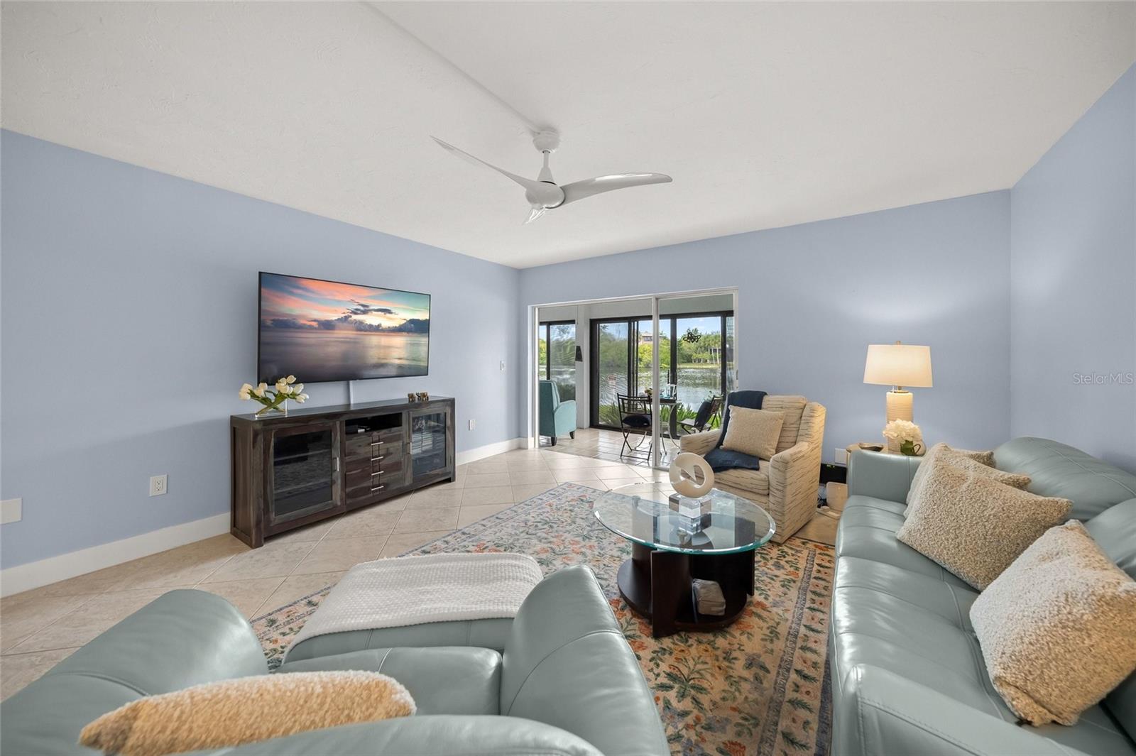 WHISPERING SANDS SEC 3 - Residential