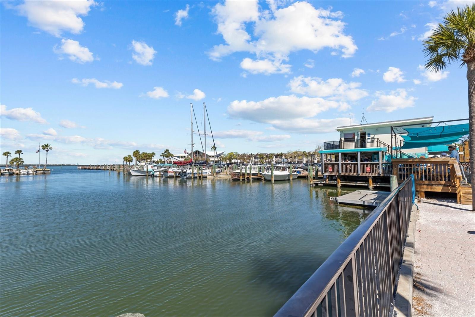 SHORE CREST - Residential