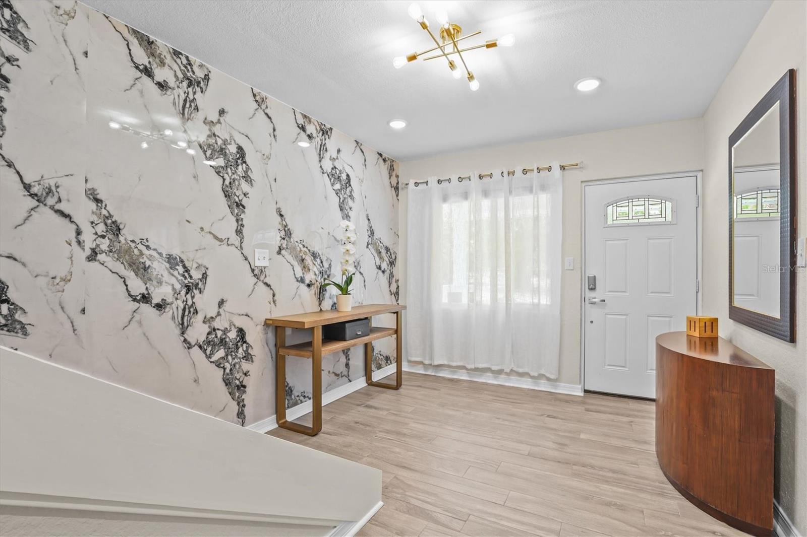 SHORE CREST - Residential