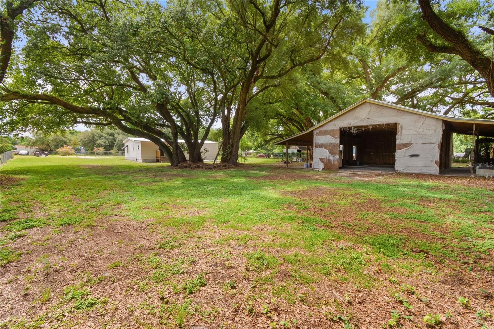OAK ACRES - Residential