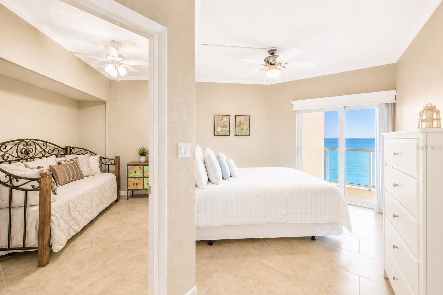 REGATTA BEACH CLUB CONDO - Residential