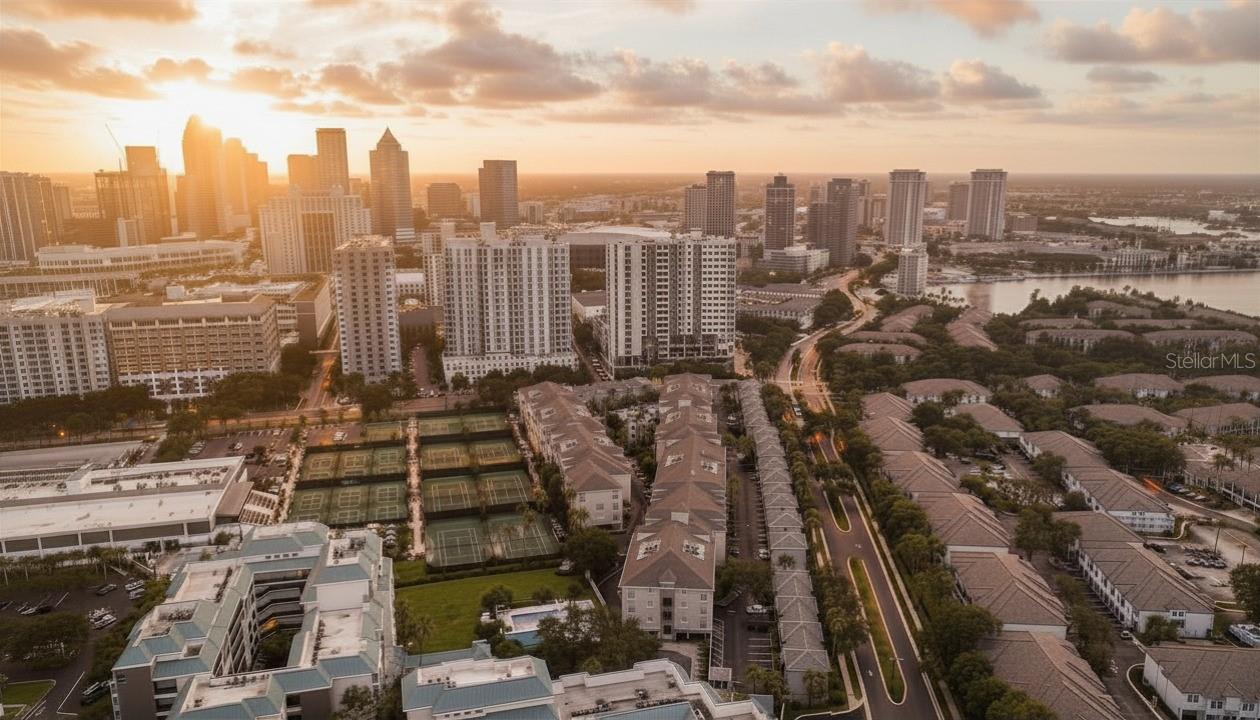 HARBOUR PLACE CITY HOMES A CON - Residential
