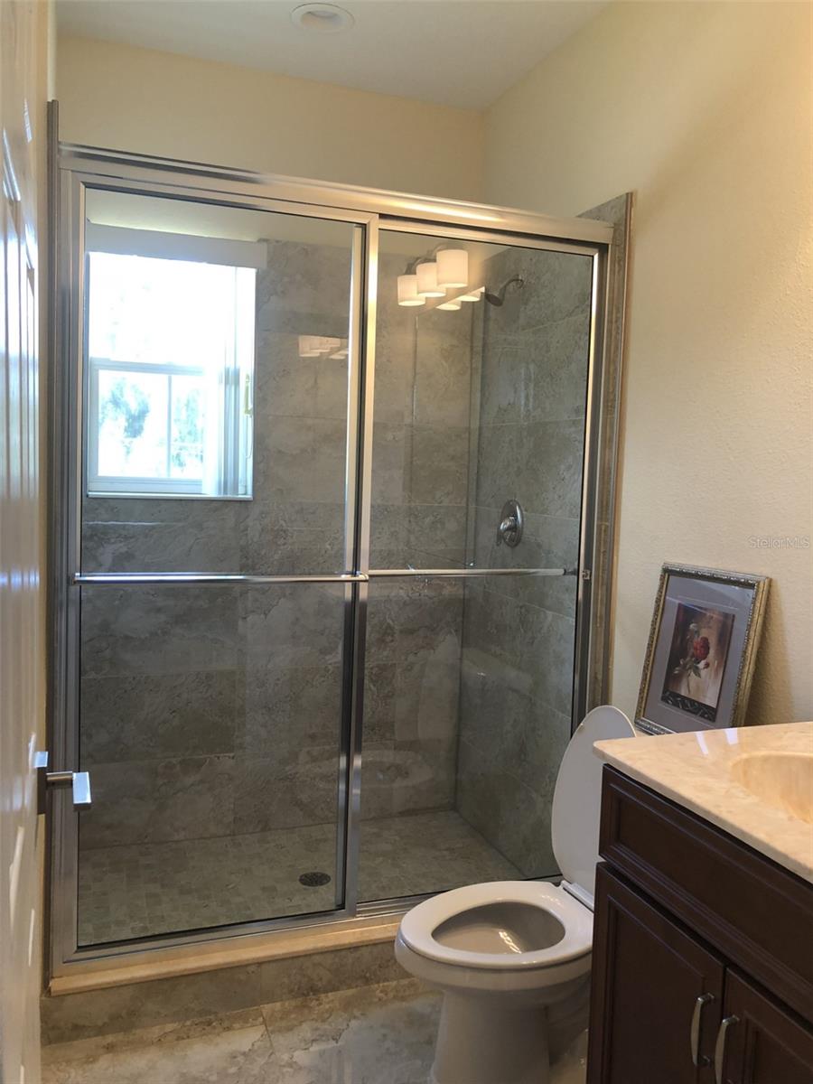 ROYAL VISTA - Residential Lease