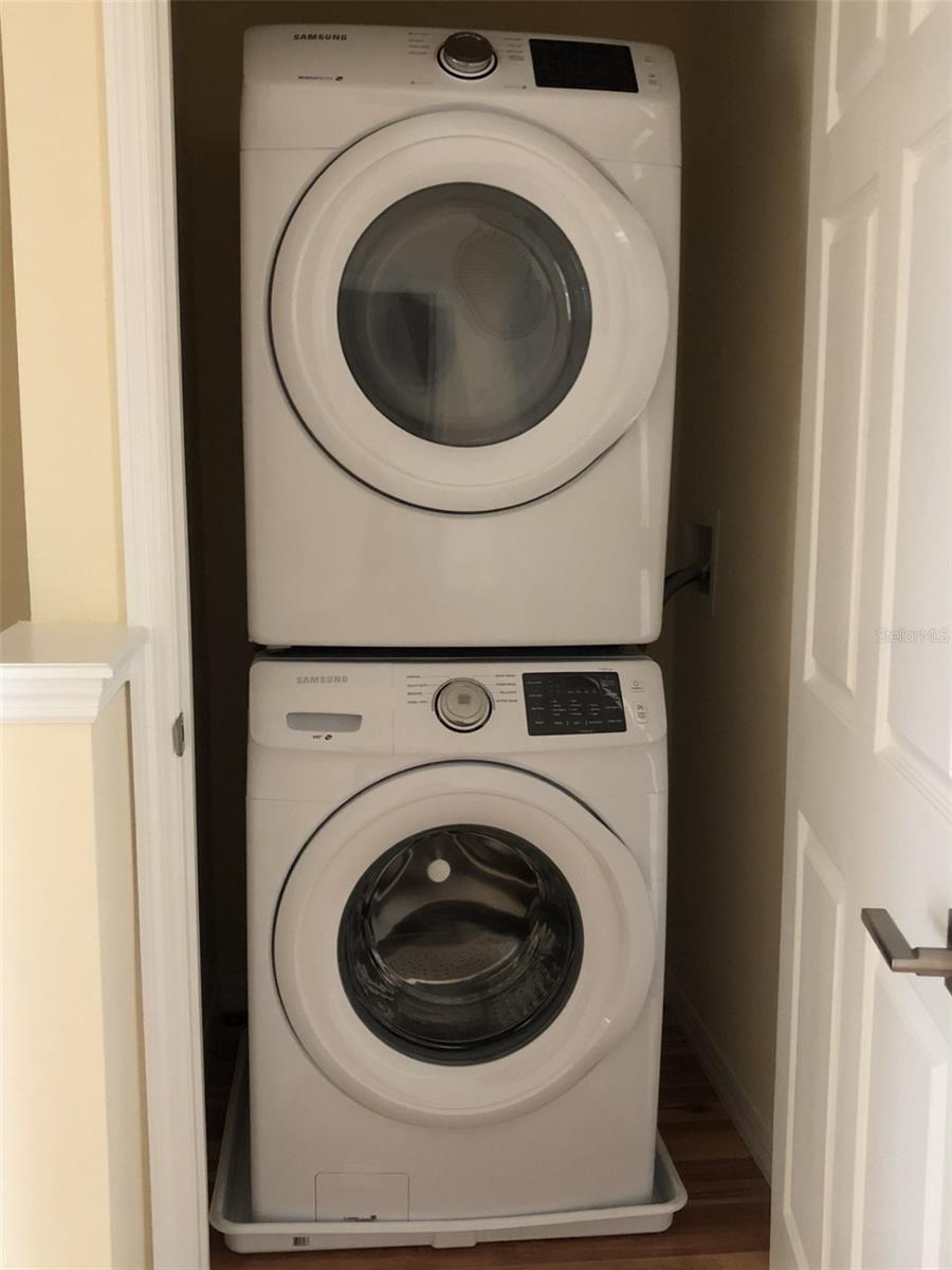 ROYAL VISTA - Residential Lease