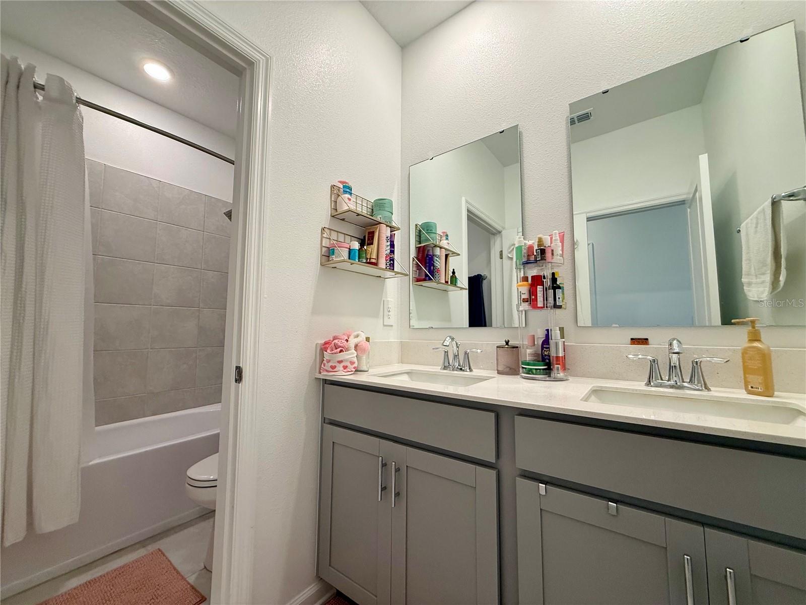 WELLNESS RDG PH 1-A - Residential Lease