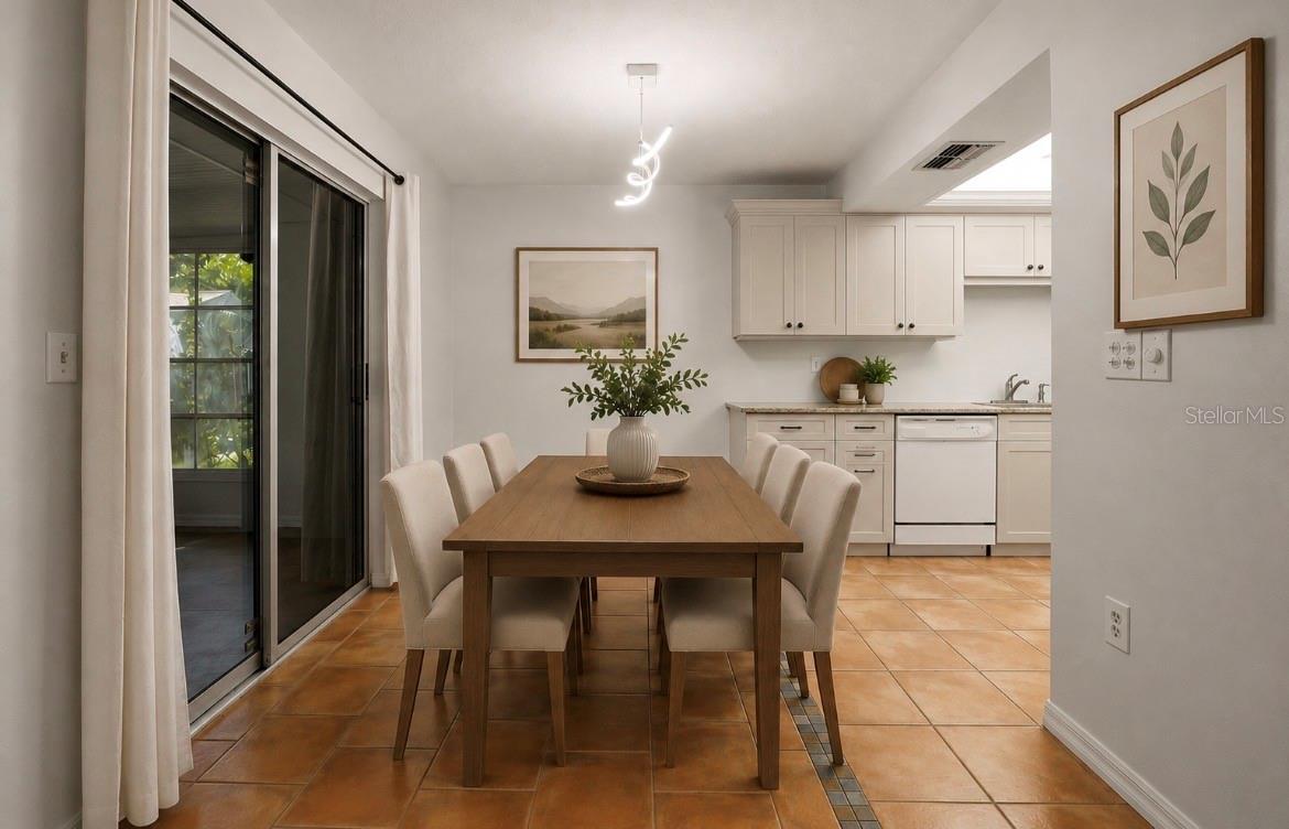 ROYAL PALM VILLAS - Residential