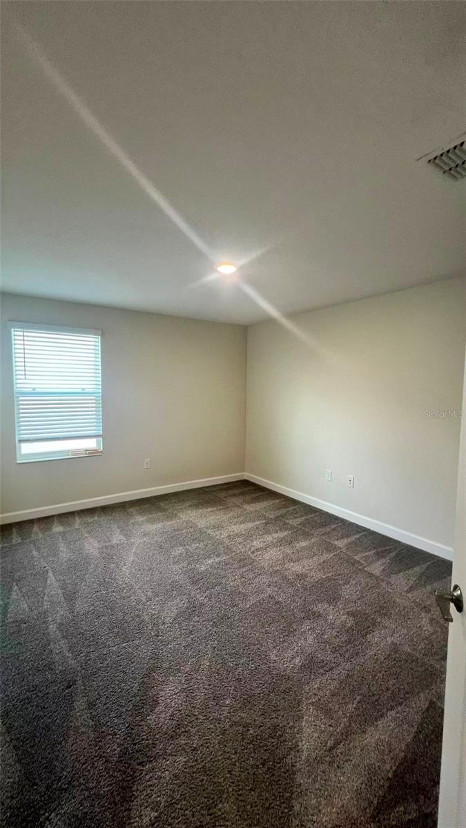 STOREY LAKE PH I-3B - Residential Lease