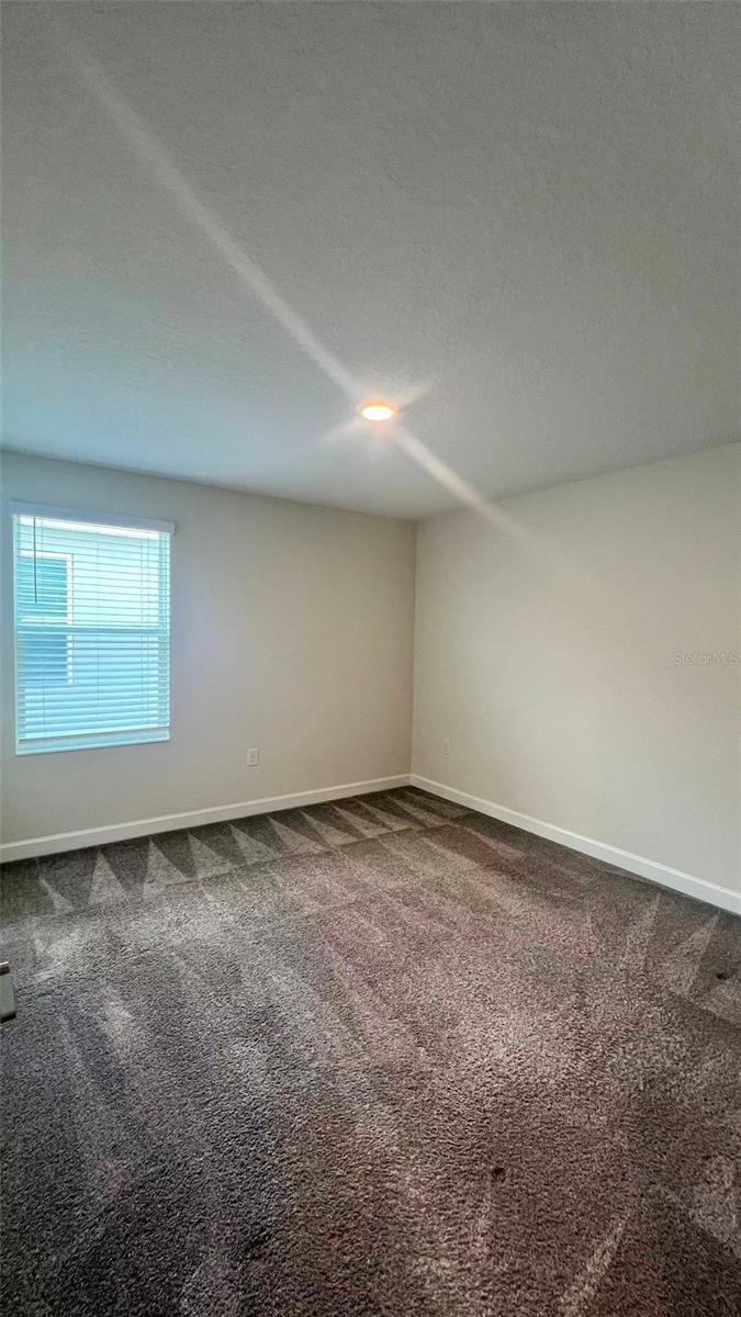 STOREY LAKE PH I-3B - Residential Lease