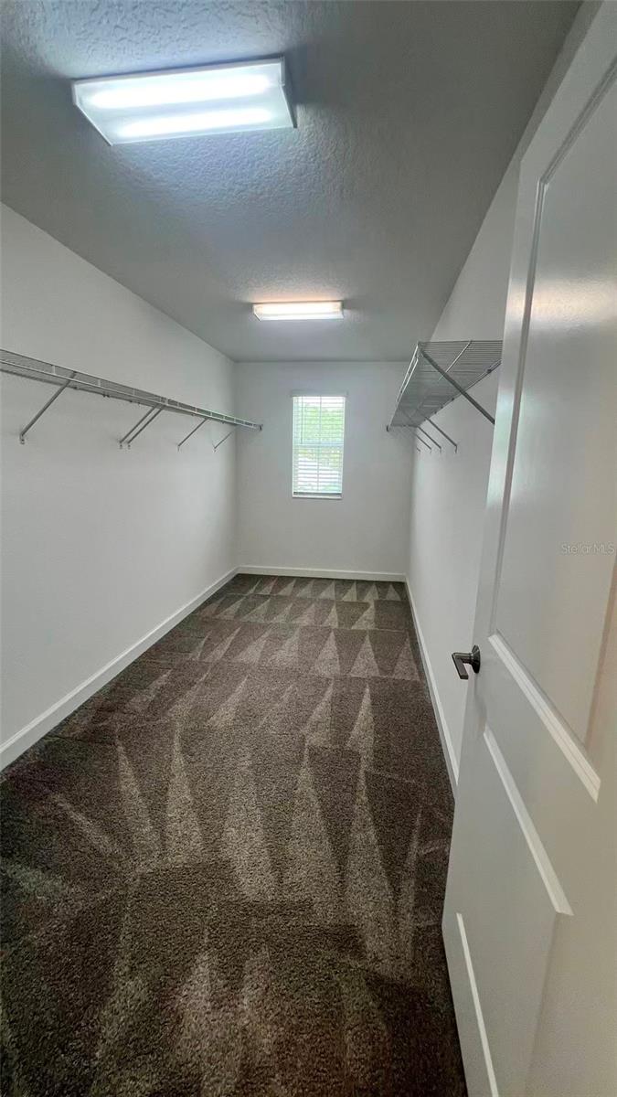 STOREY LAKE PH I-3B - Residential Lease