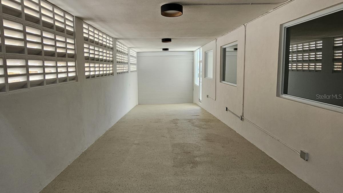 ST JUST - Commercial Lease