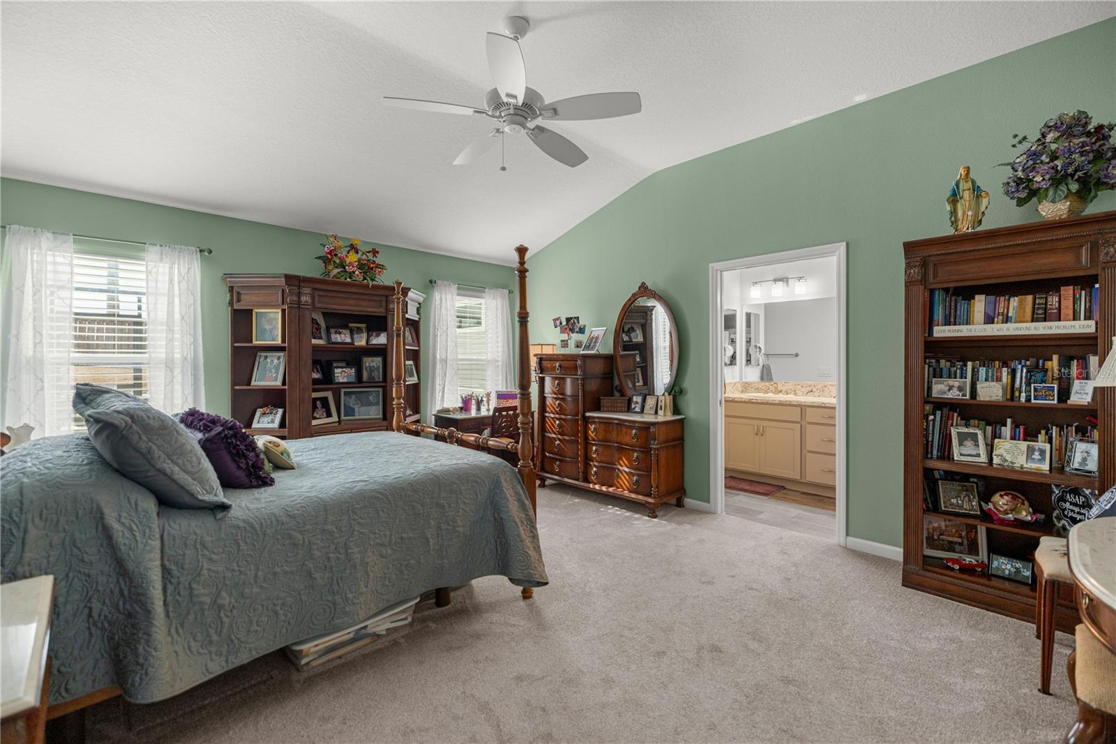 OXFORD OAKS PHASE 1 - Residential