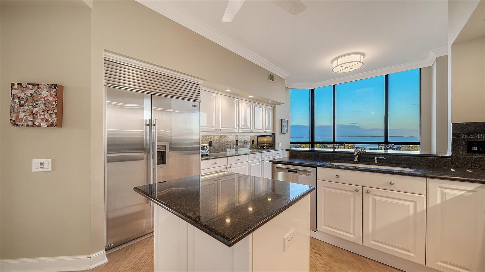 WATER CLUB AT LONGBOAT KEY - Residential