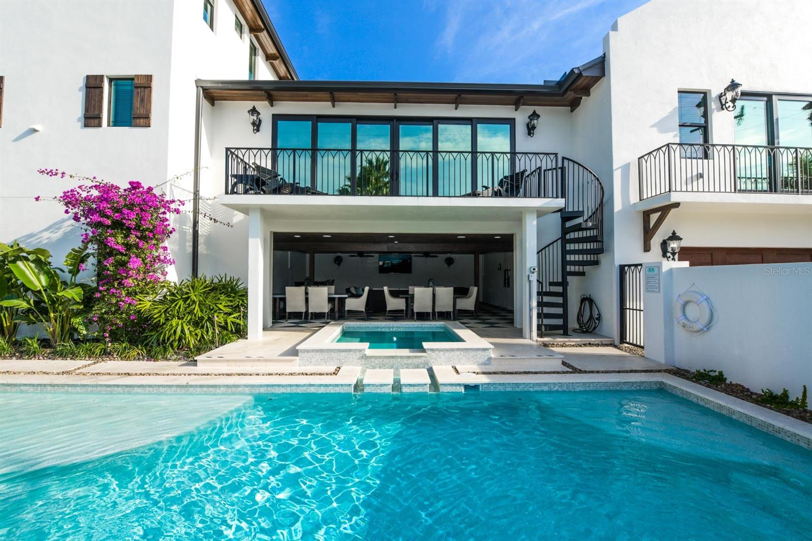SAINT ARMANDS DIV JOHN RINGLING ESTATES - Residential