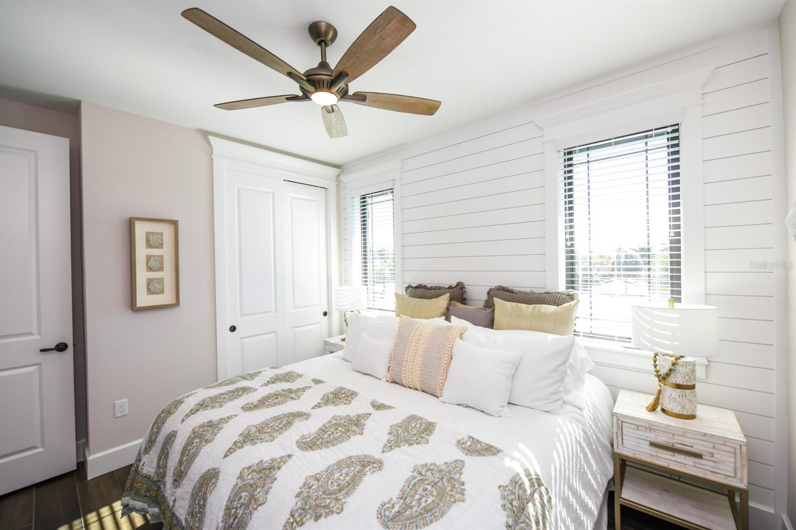 SAINT ARMANDS DIV JOHN RINGLING ESTATES - Residential