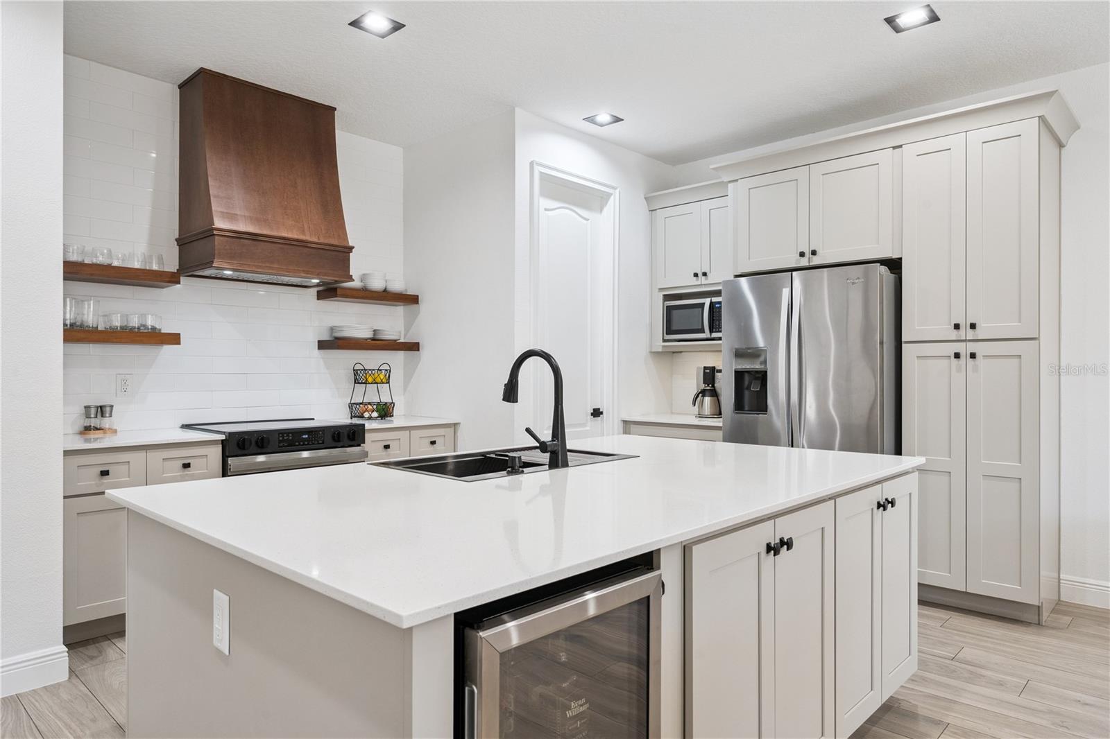 HAMLIN RESERVE - Residential