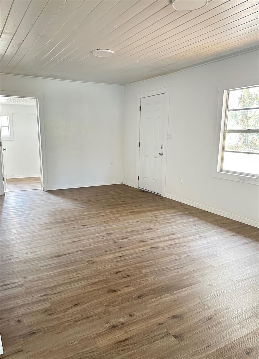 EDGEWOOD PARK SUB - Residential Income