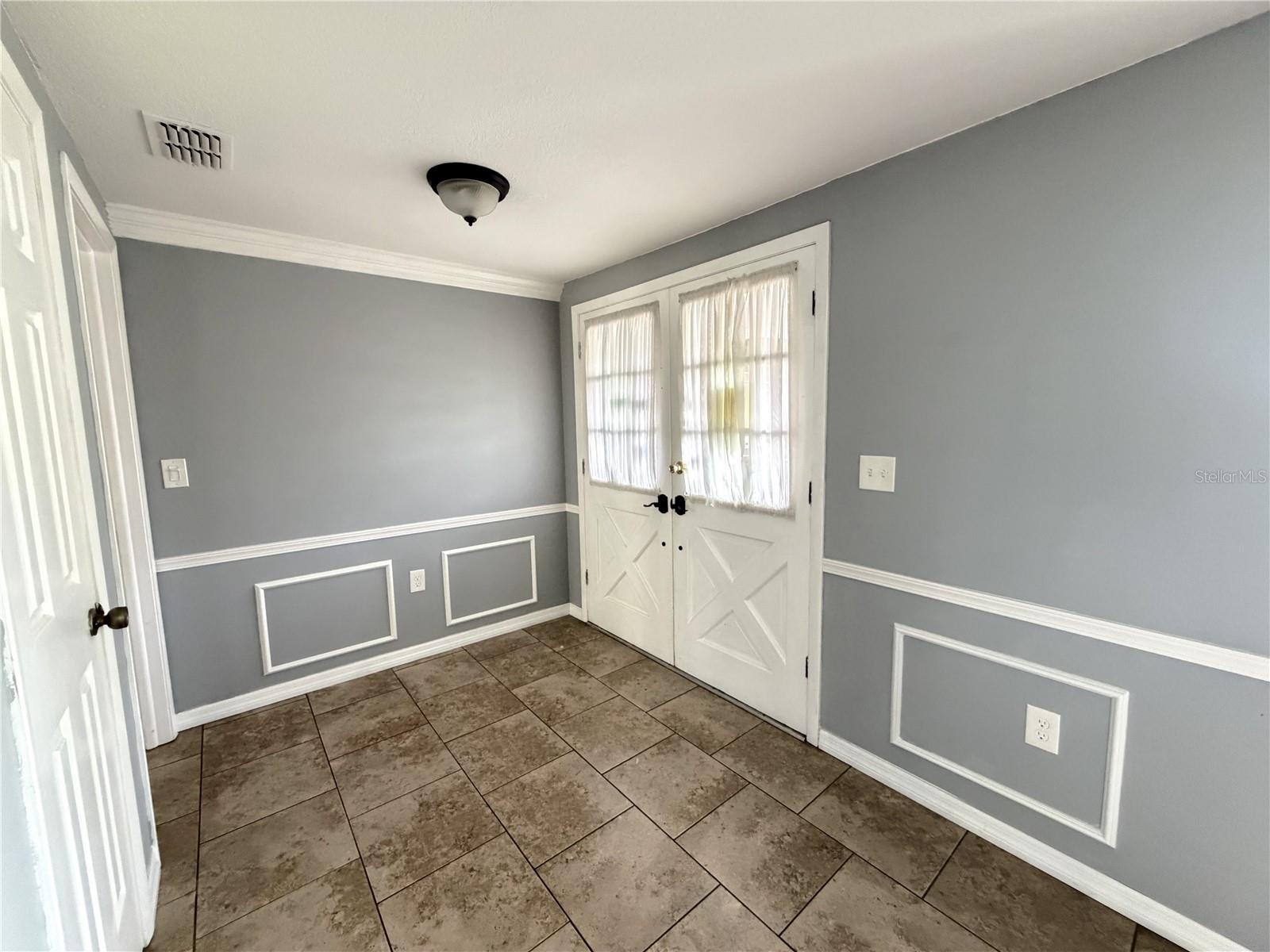 BEACON WOODS VILLAGE - Residential