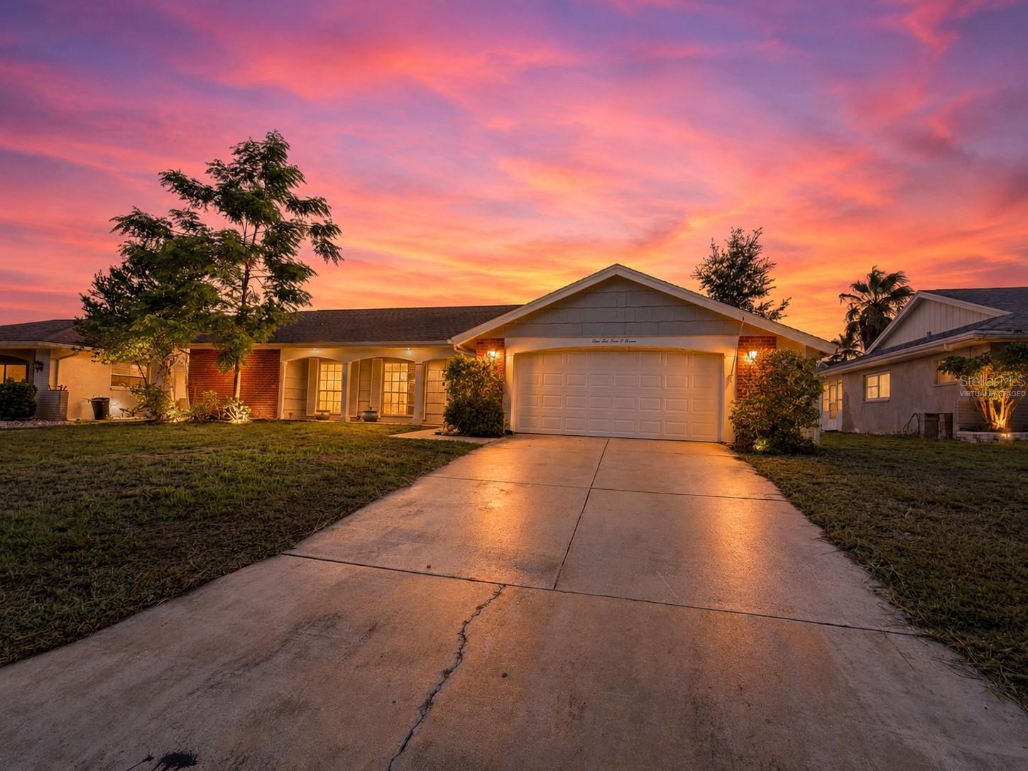 BEACON WOODS VILLAGE - Residential