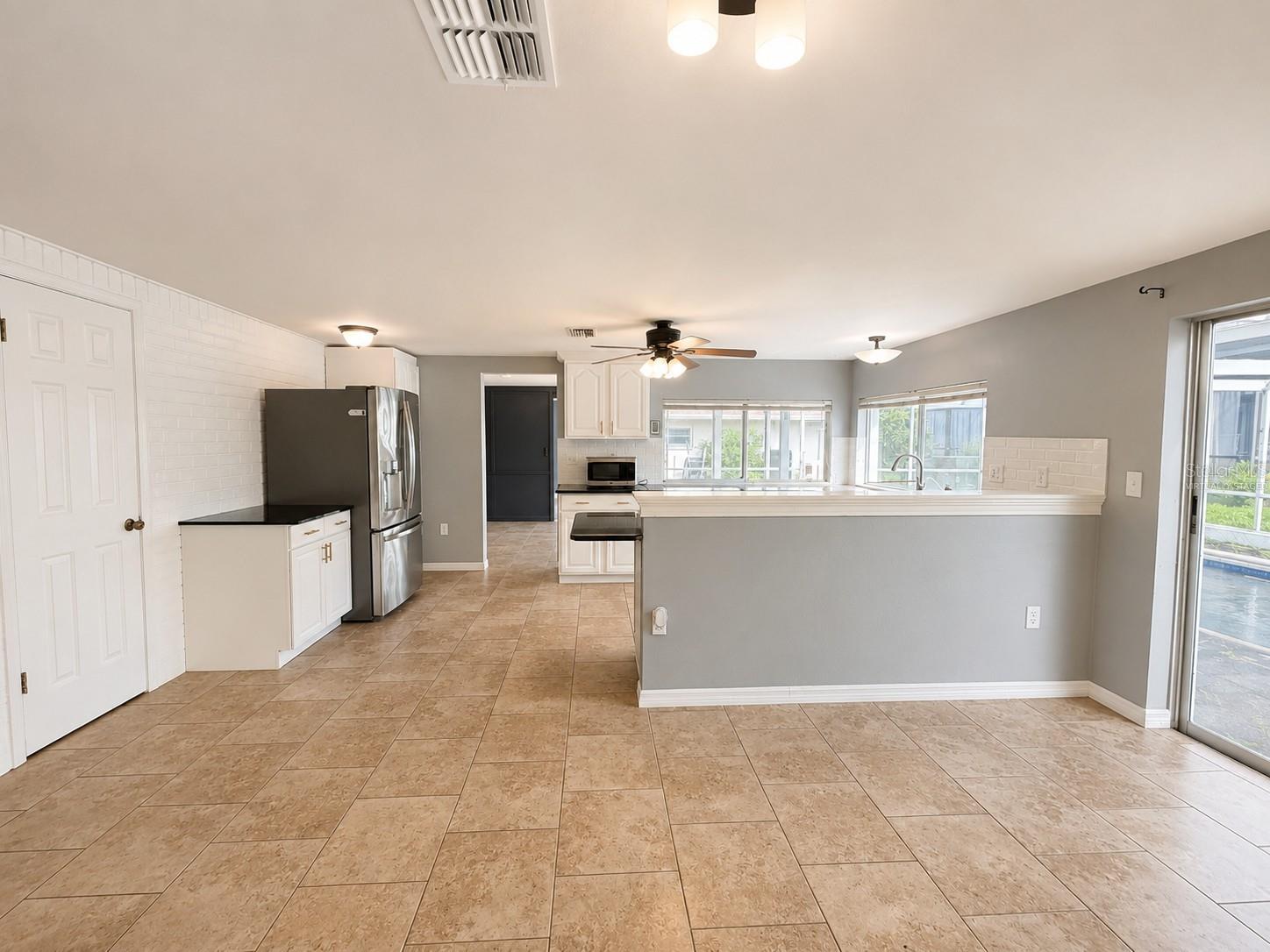 BEACON WOODS VILLAGE - Residential