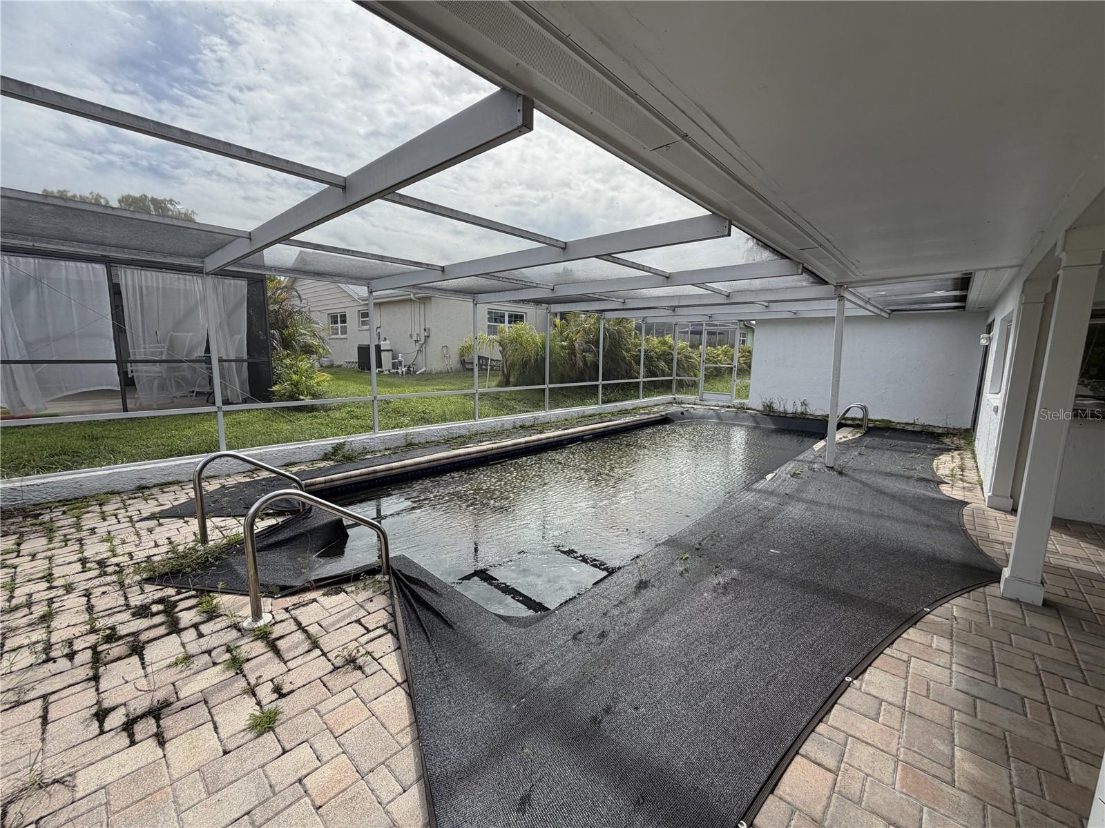 BEACON WOODS VILLAGE - Residential