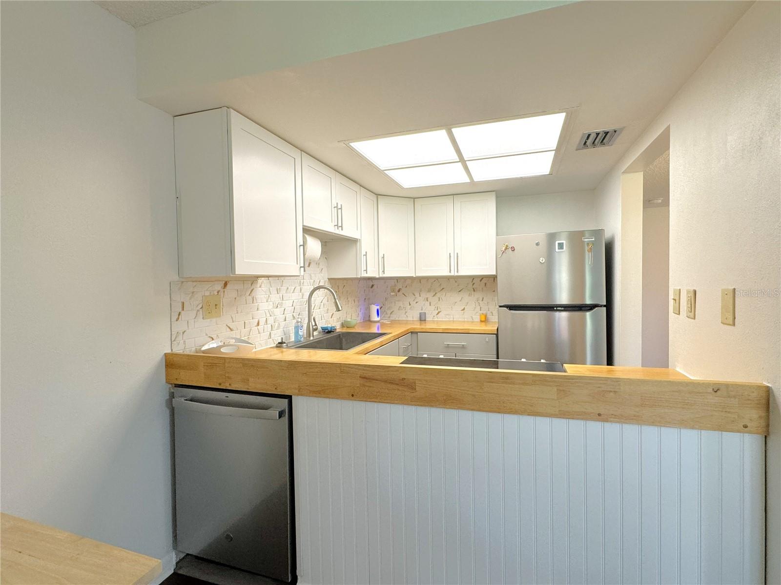 INVERNESS VILLAGE CONDO - Residential Lease