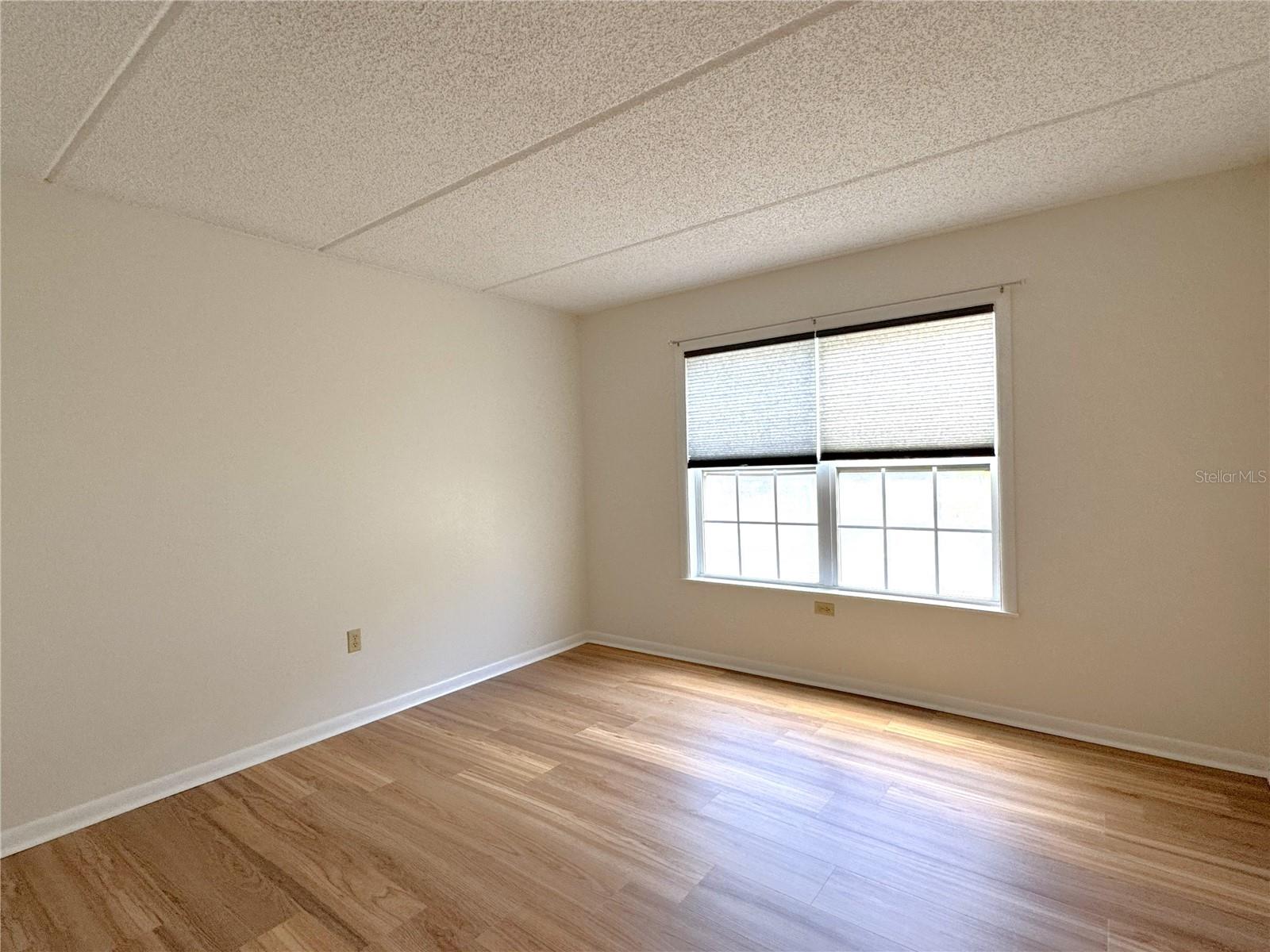 INVERNESS VILLAGE CONDO - Residential Lease