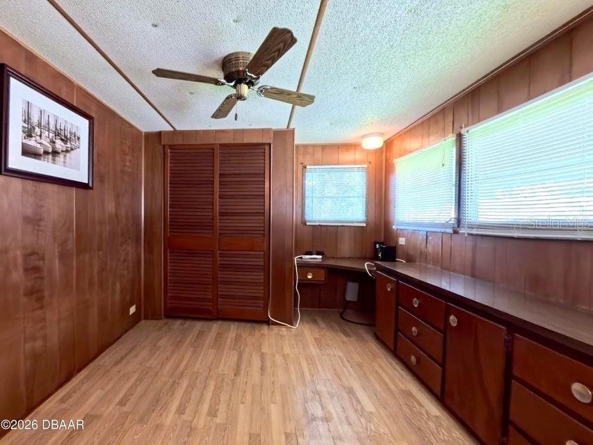 COMMONWEALTH MOBILE ESTATES ADD 01 - Residential