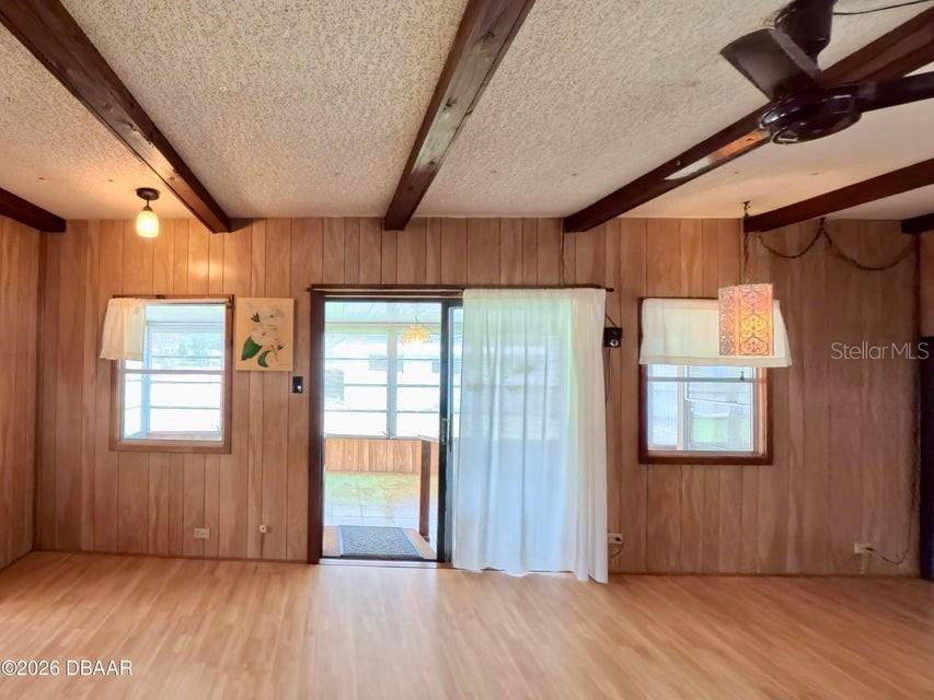 COMMONWEALTH MOBILE ESTATES ADD 01 - Residential