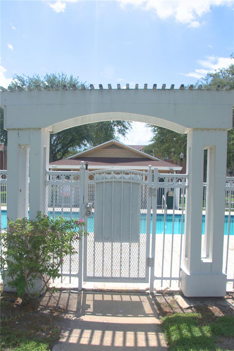REGENCY GARDENS - Residential