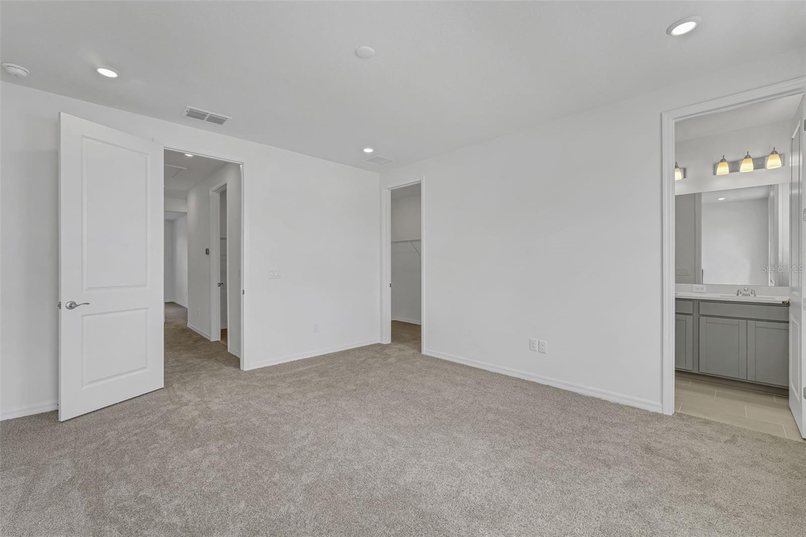SHORES AT MIRADA - Residential