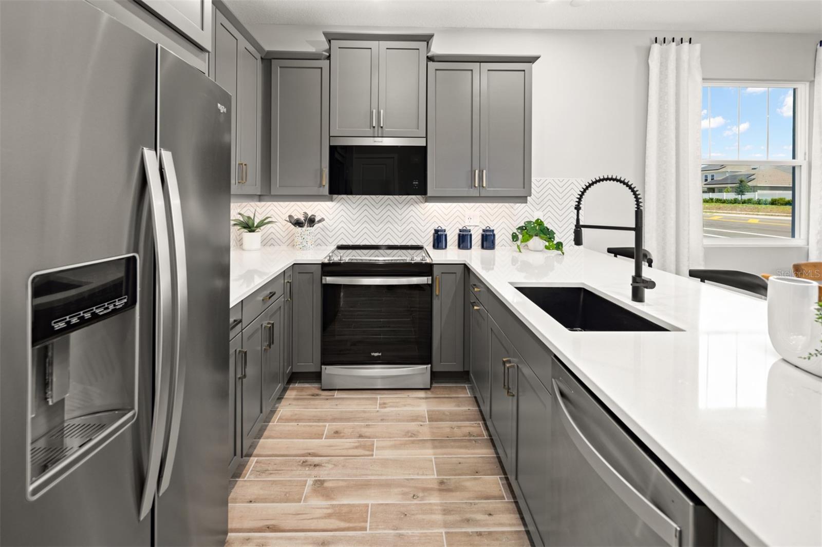 RAINWOOD - Residential