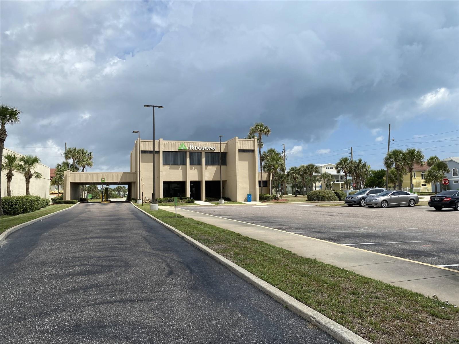 NEW SMYRNA BEACH - Commercial Sale