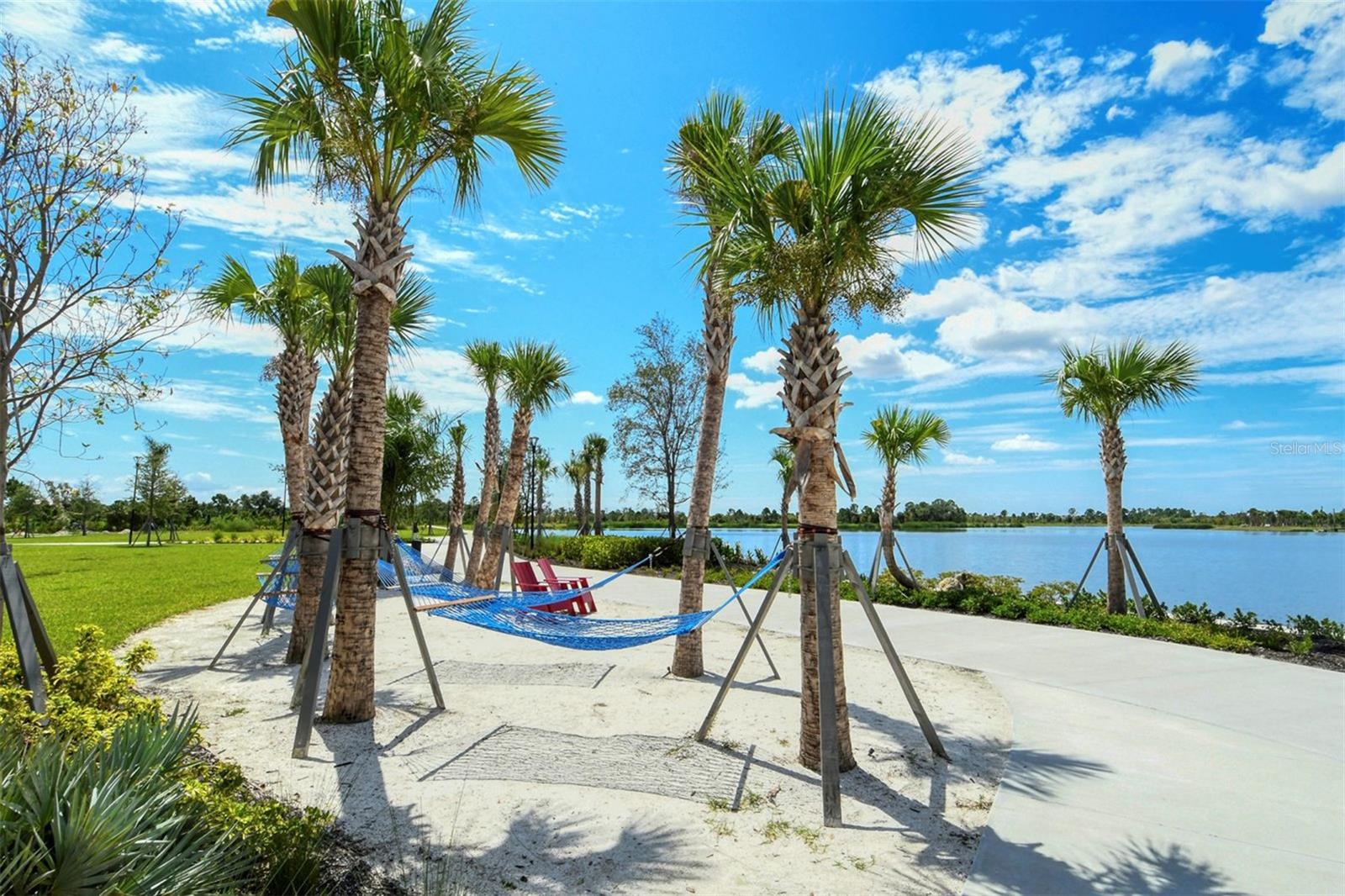 WELLEN PARK GOLF & CC - Residential Lease