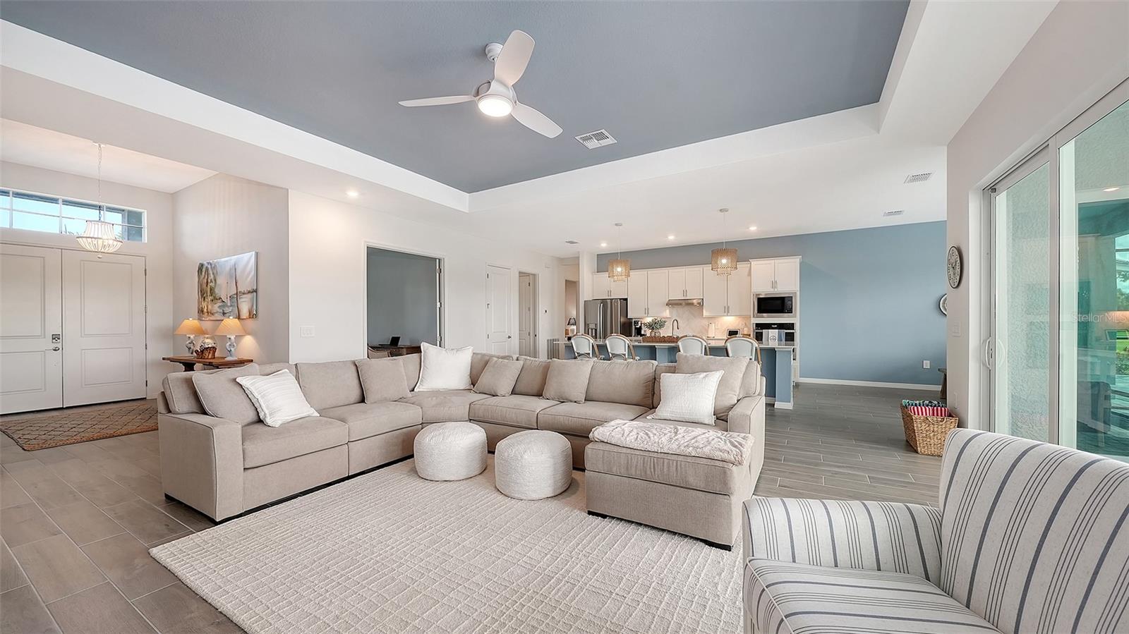 WELLEN PARK GOLF & CC - Residential Lease