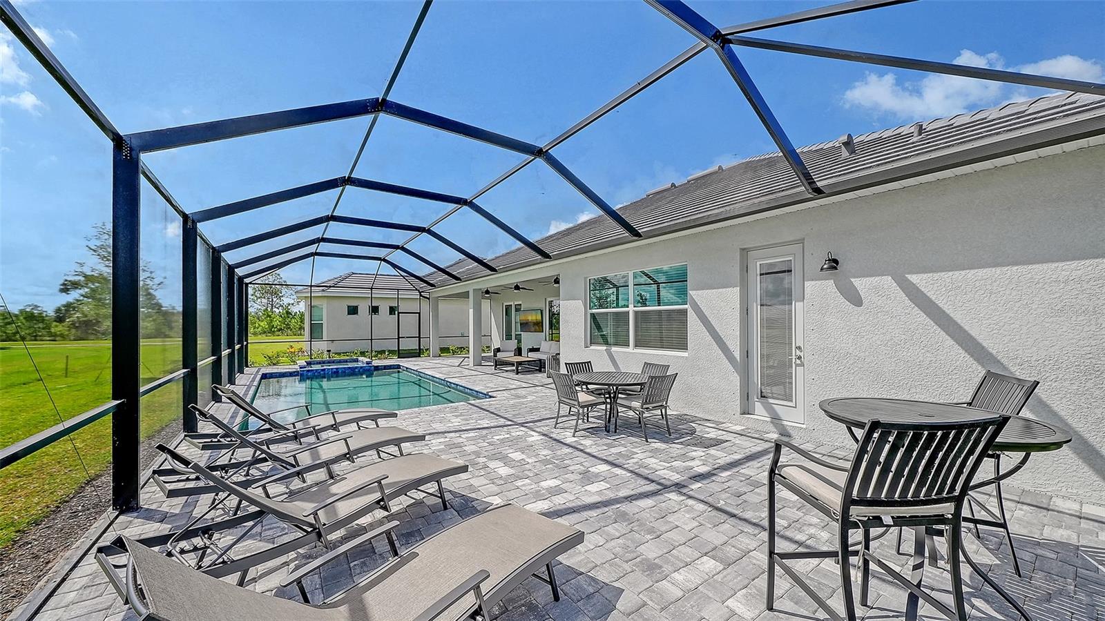 WELLEN PARK GOLF & CC - Residential Lease