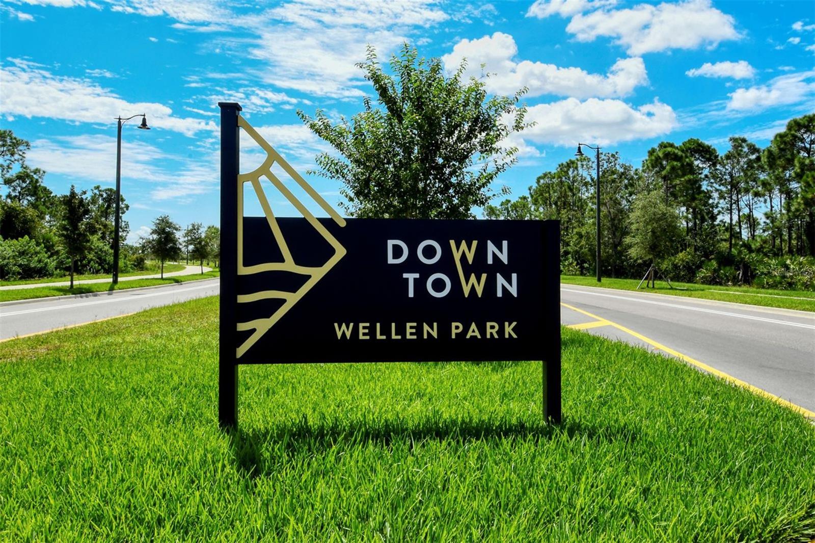 WELLEN PARK GOLF & CC - Residential Lease