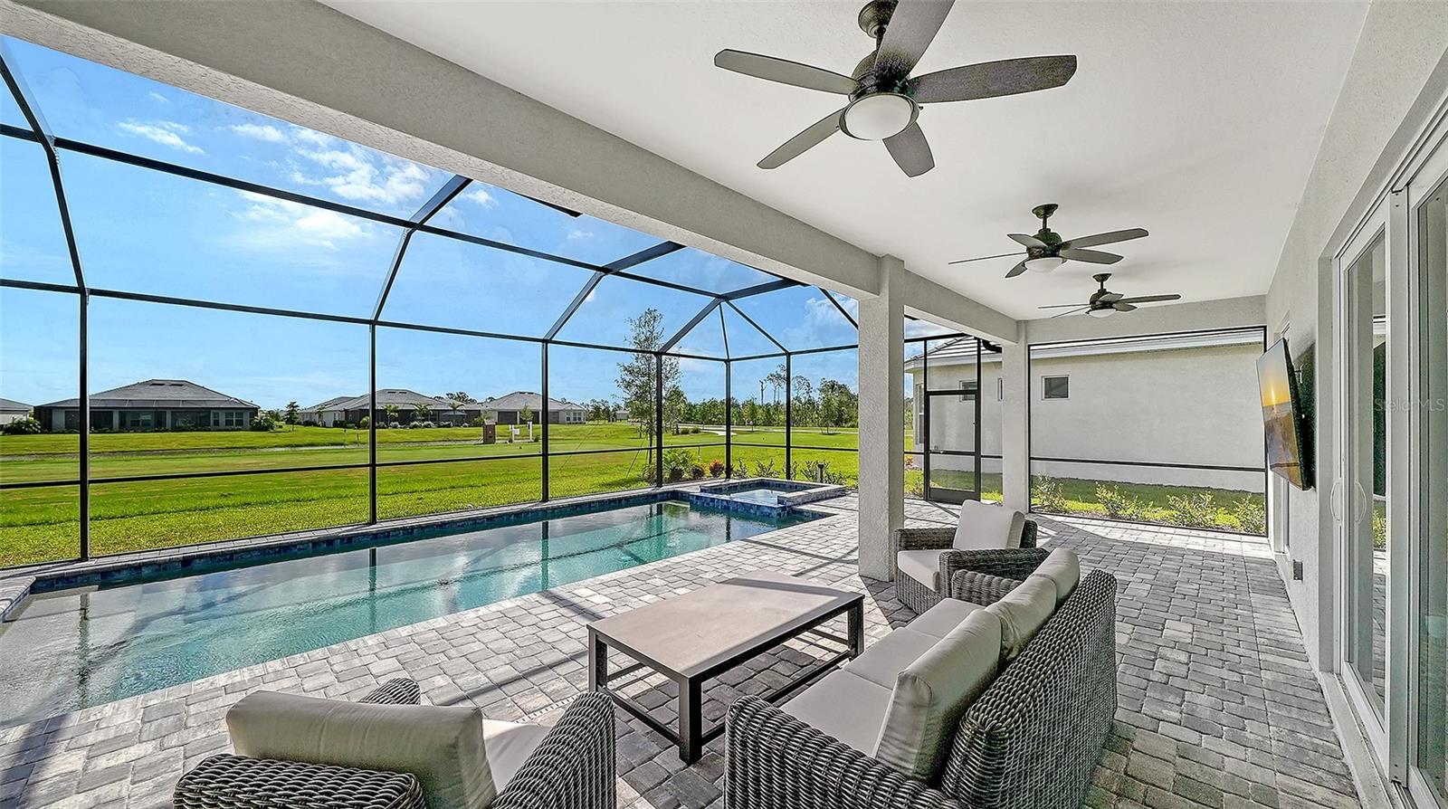 WELLEN PARK GOLF & CC - Residential Lease