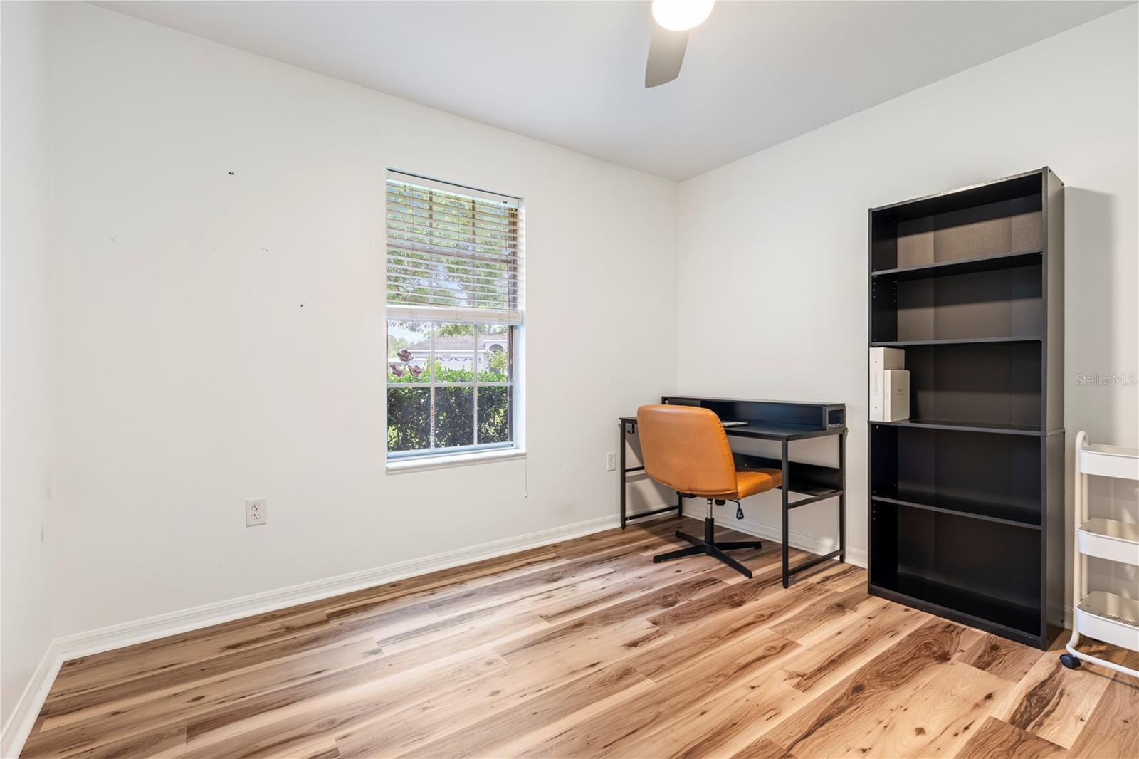 MOUNT PLYMOUTH - Residential