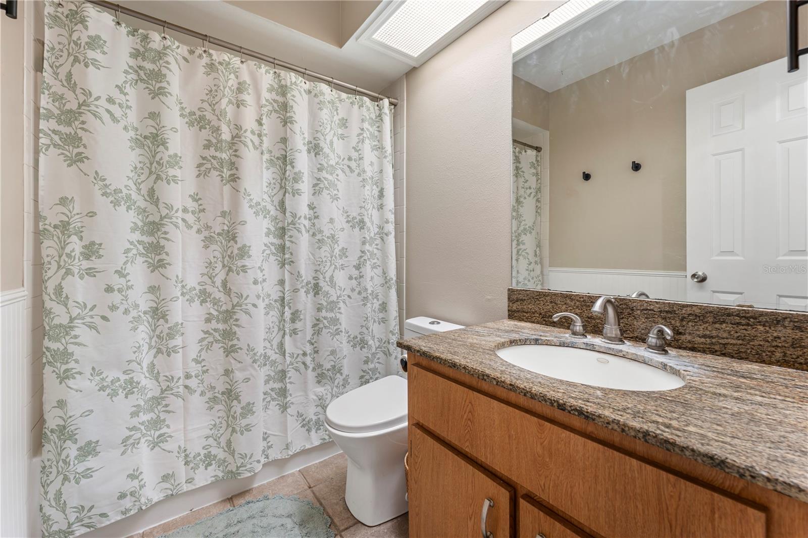 MOUNT PLYMOUTH - Residential