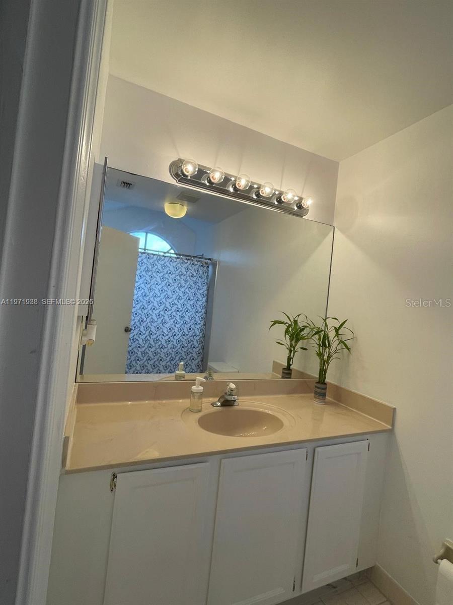 CYPRESS GLEN TOWNHOMES - Residential