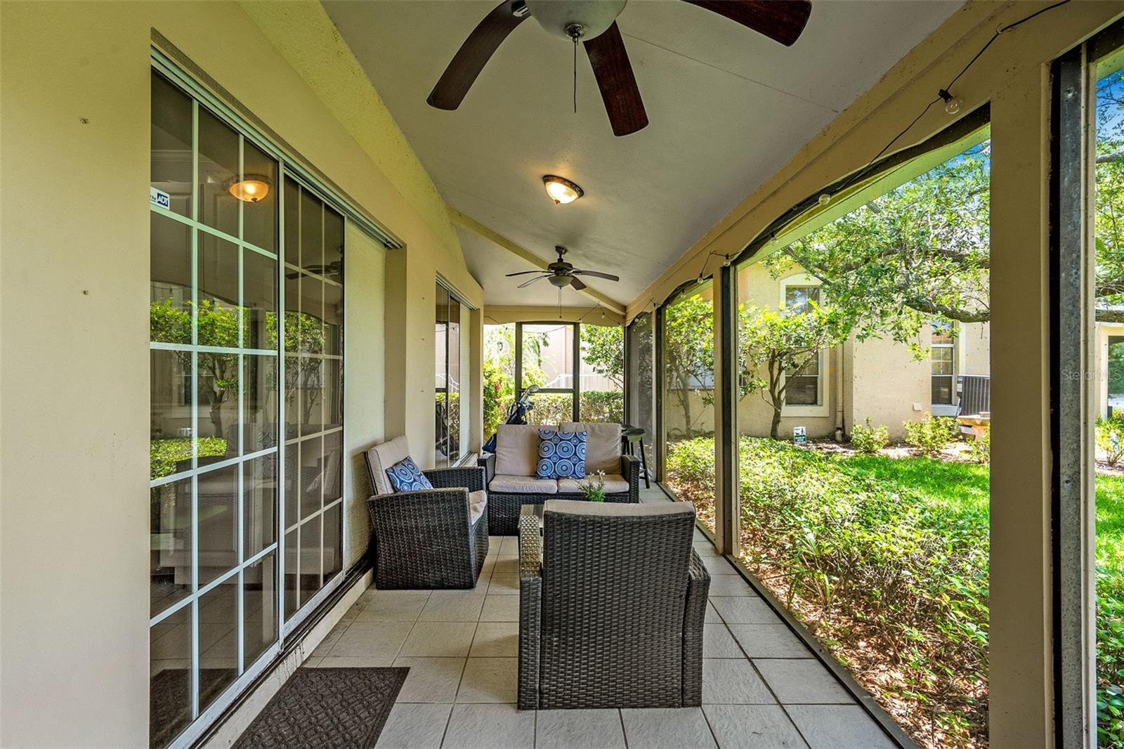 LAKEPOINTE VILLAS - Residential