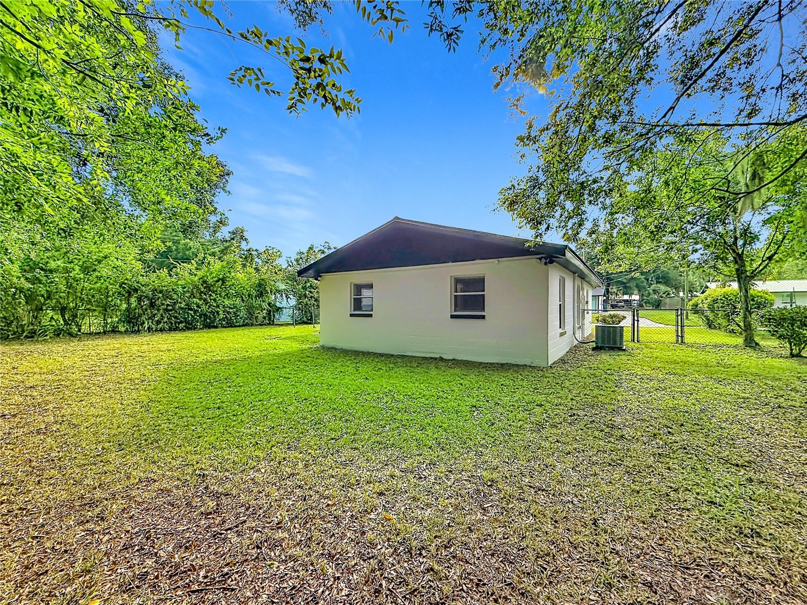 RICHMOND HEIGHTS - Residential