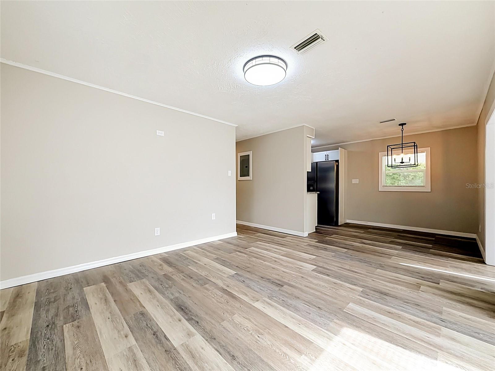 RICHMOND HEIGHTS - Residential