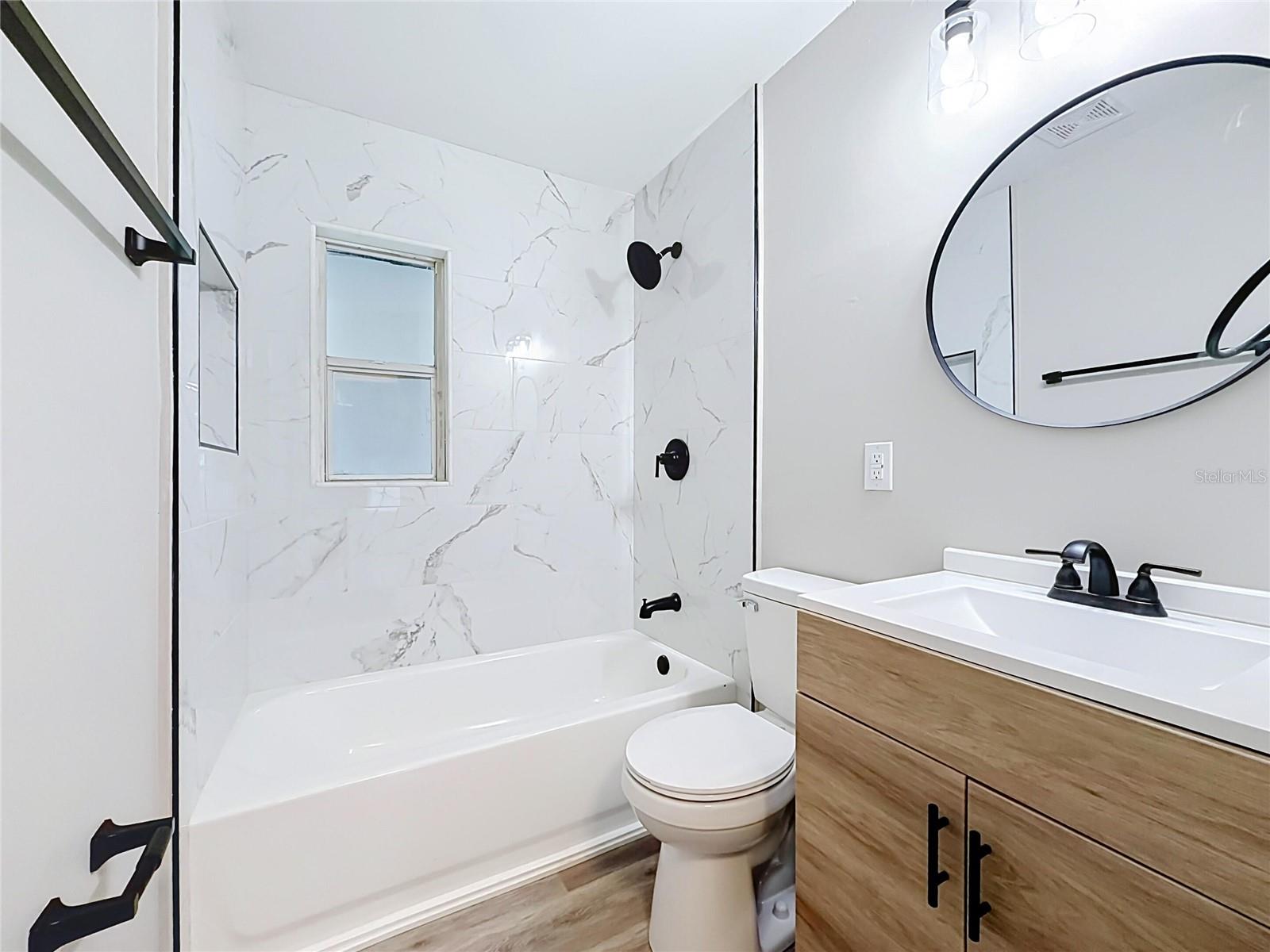 RICHMOND HEIGHTS - Residential