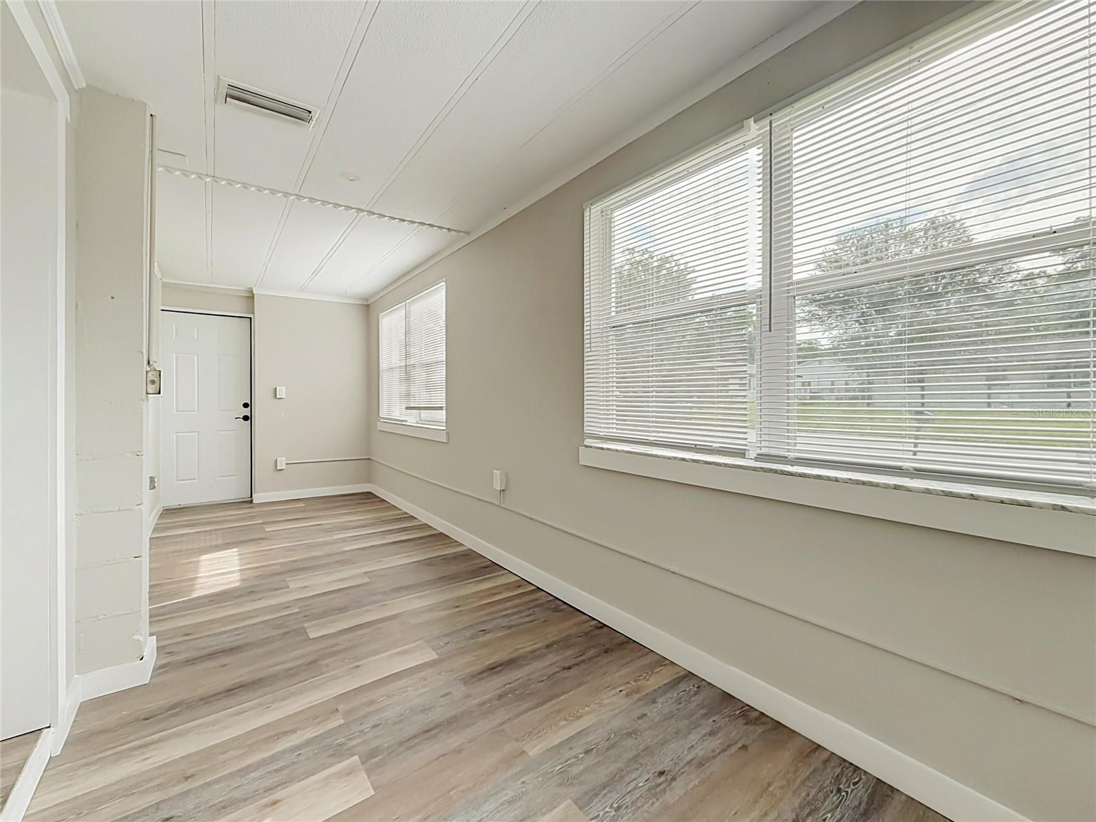 RICHMOND HEIGHTS - Residential