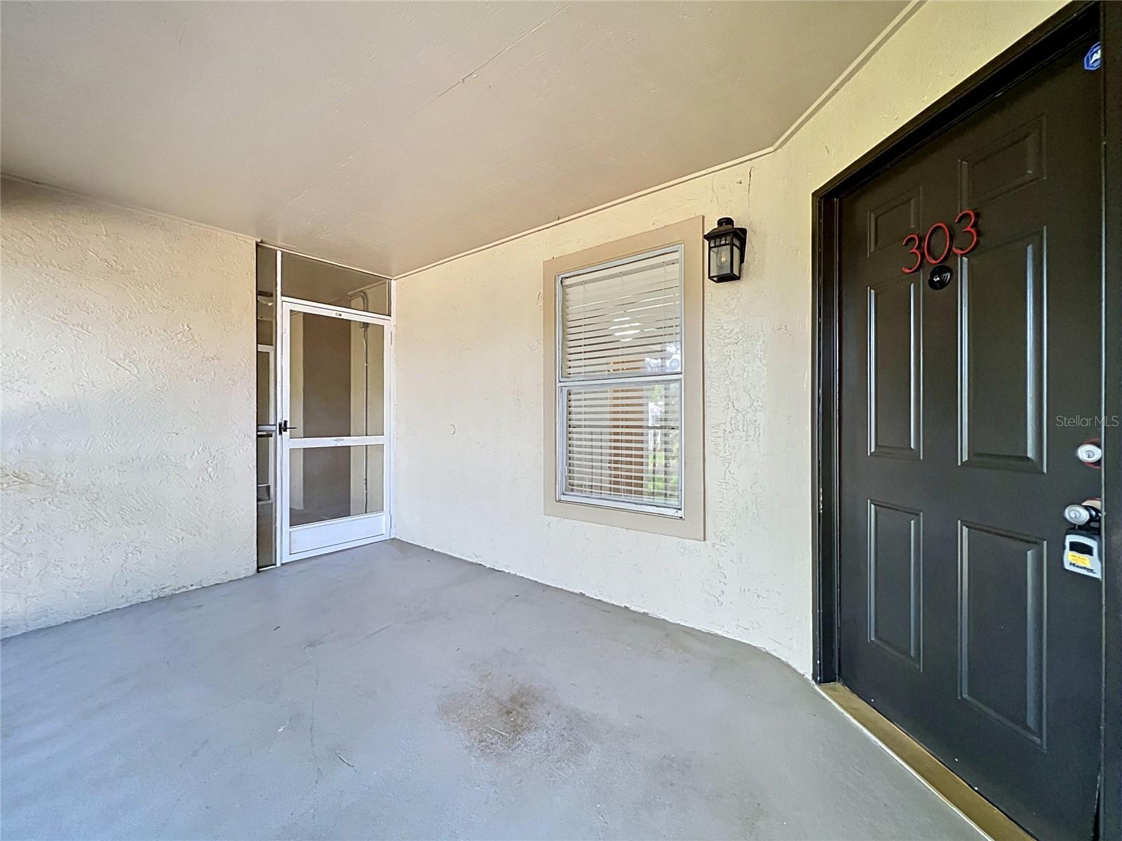 LANDING A CONDO - Residential