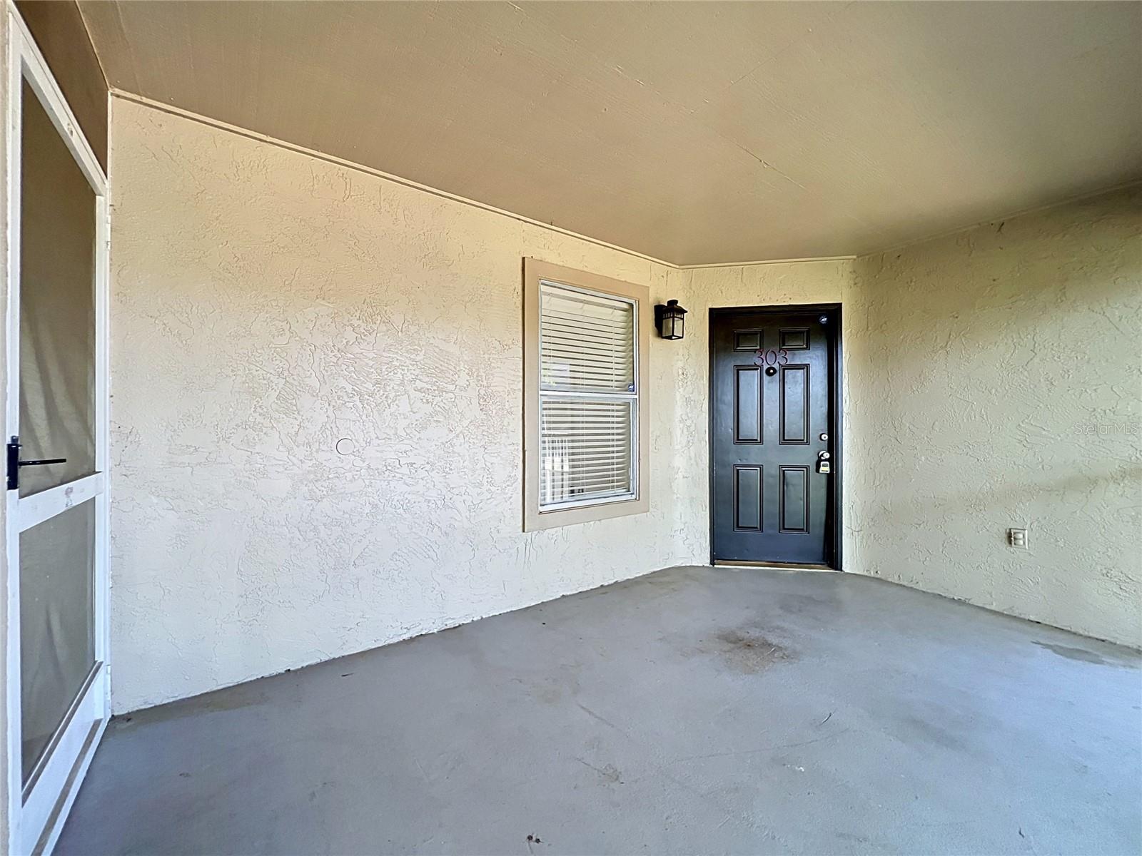 LANDING A CONDO - Residential