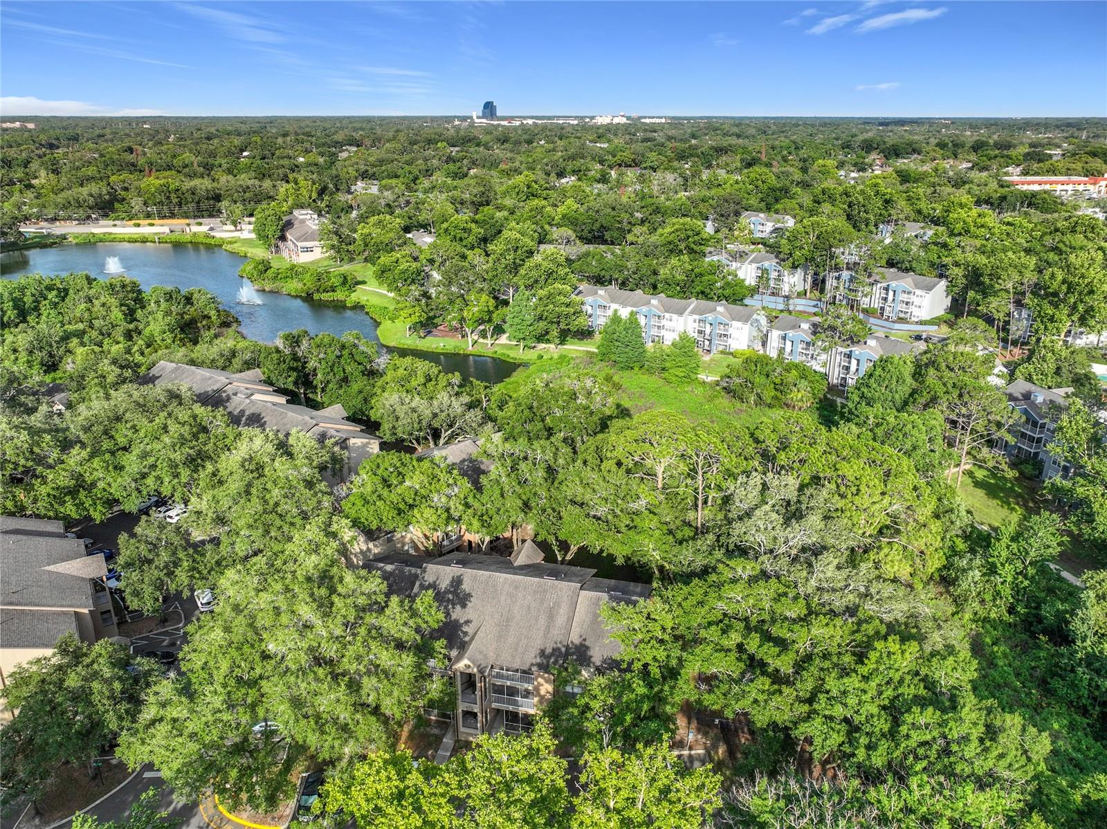 LANDING A CONDO - Residential